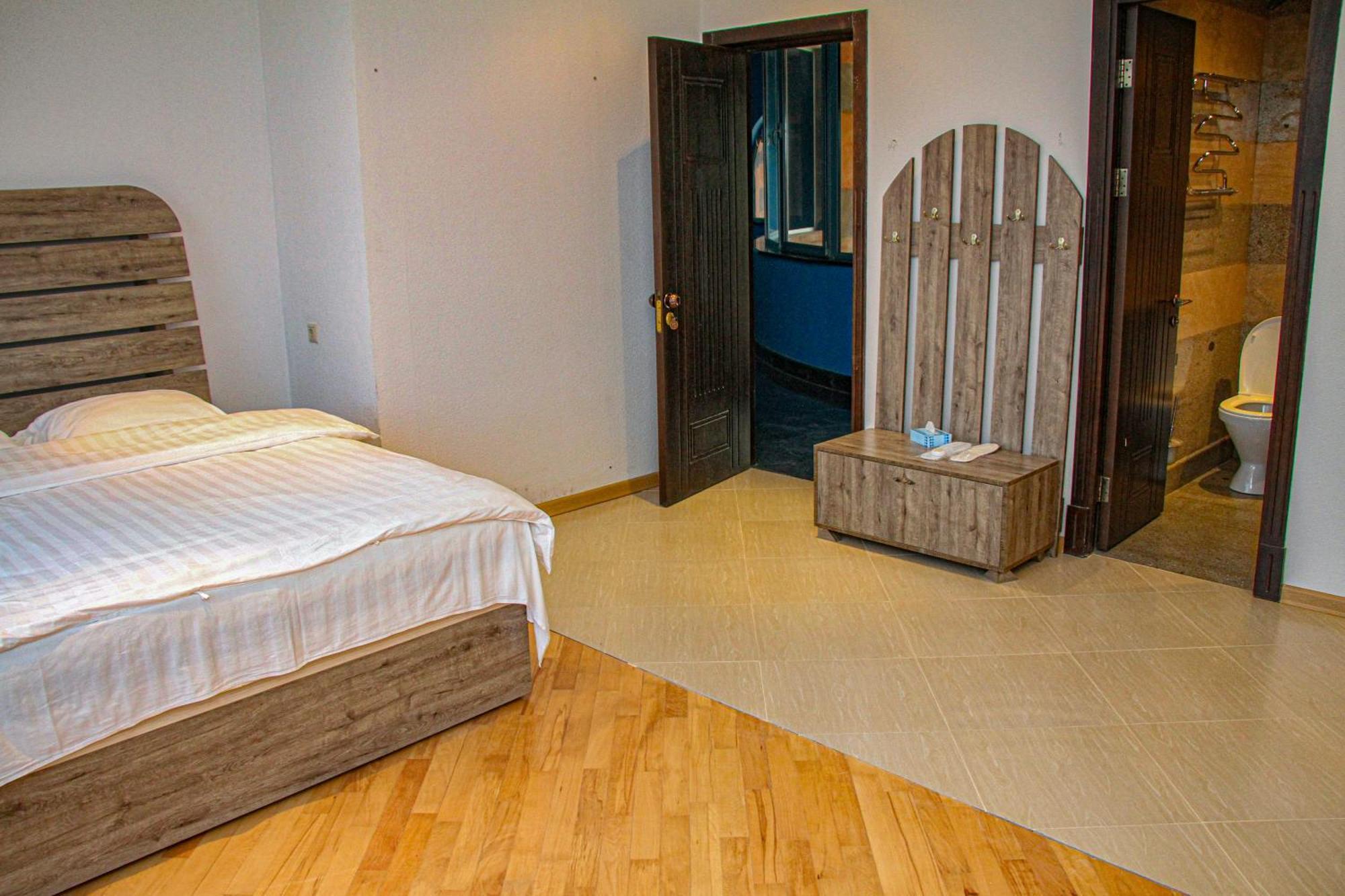 Grand Hotel Kapan, Armenia מראה חיצוני תמונה