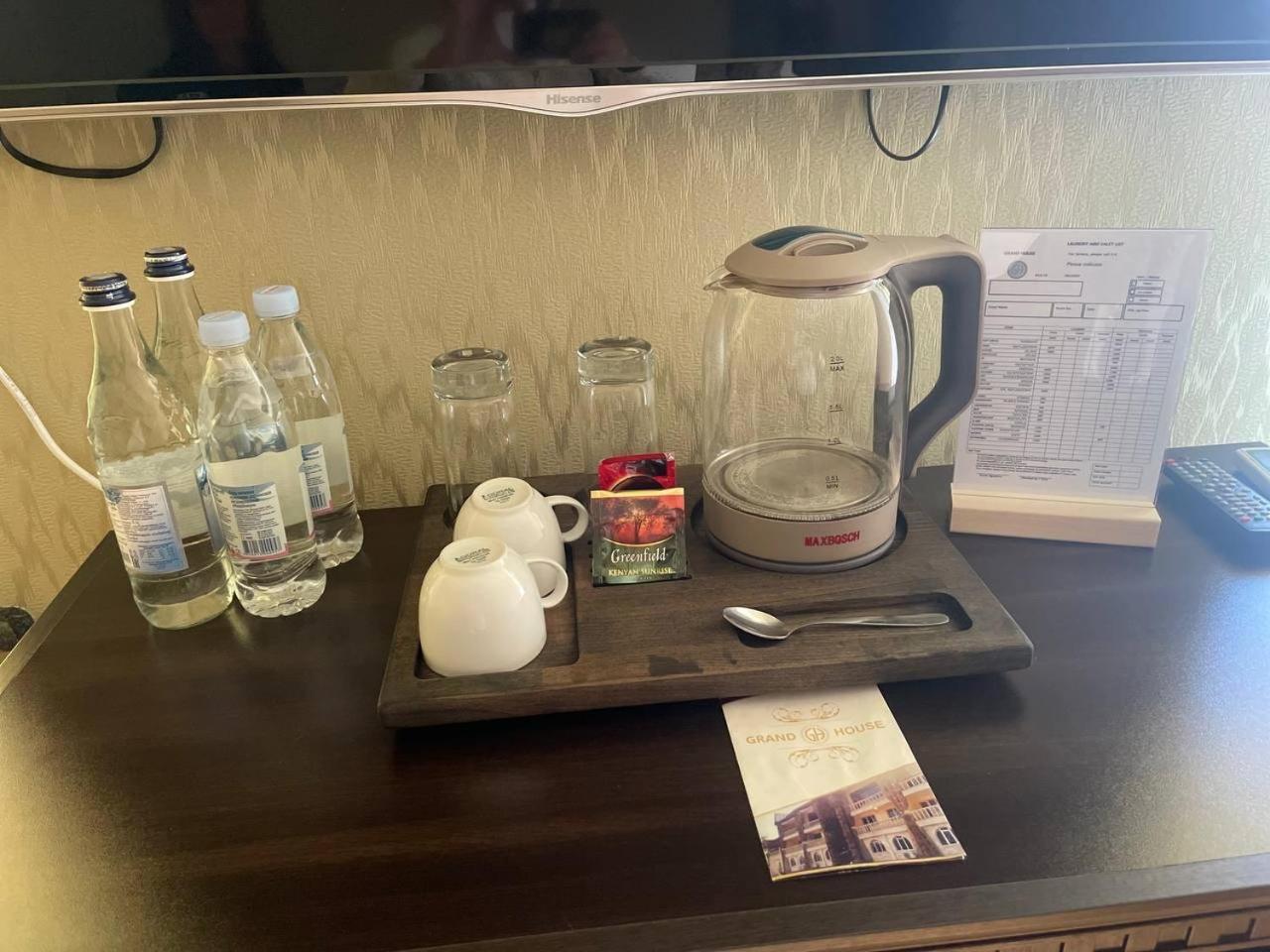 Grand Hotel Kapan, Armenia מראה חיצוני תמונה