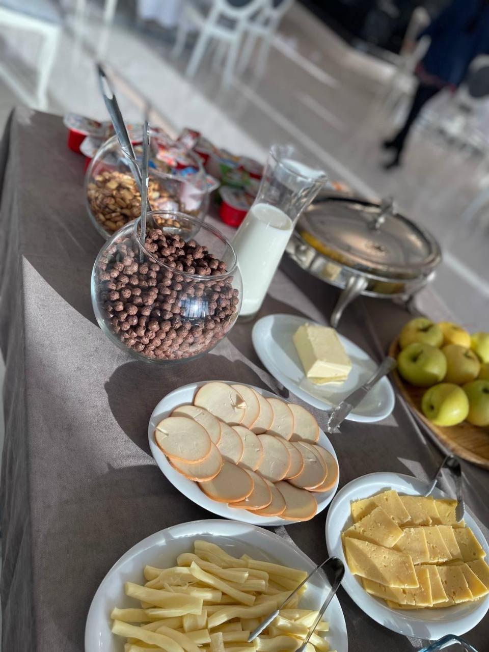 Grand Hotel Kapan, Armenia מראה חיצוני תמונה