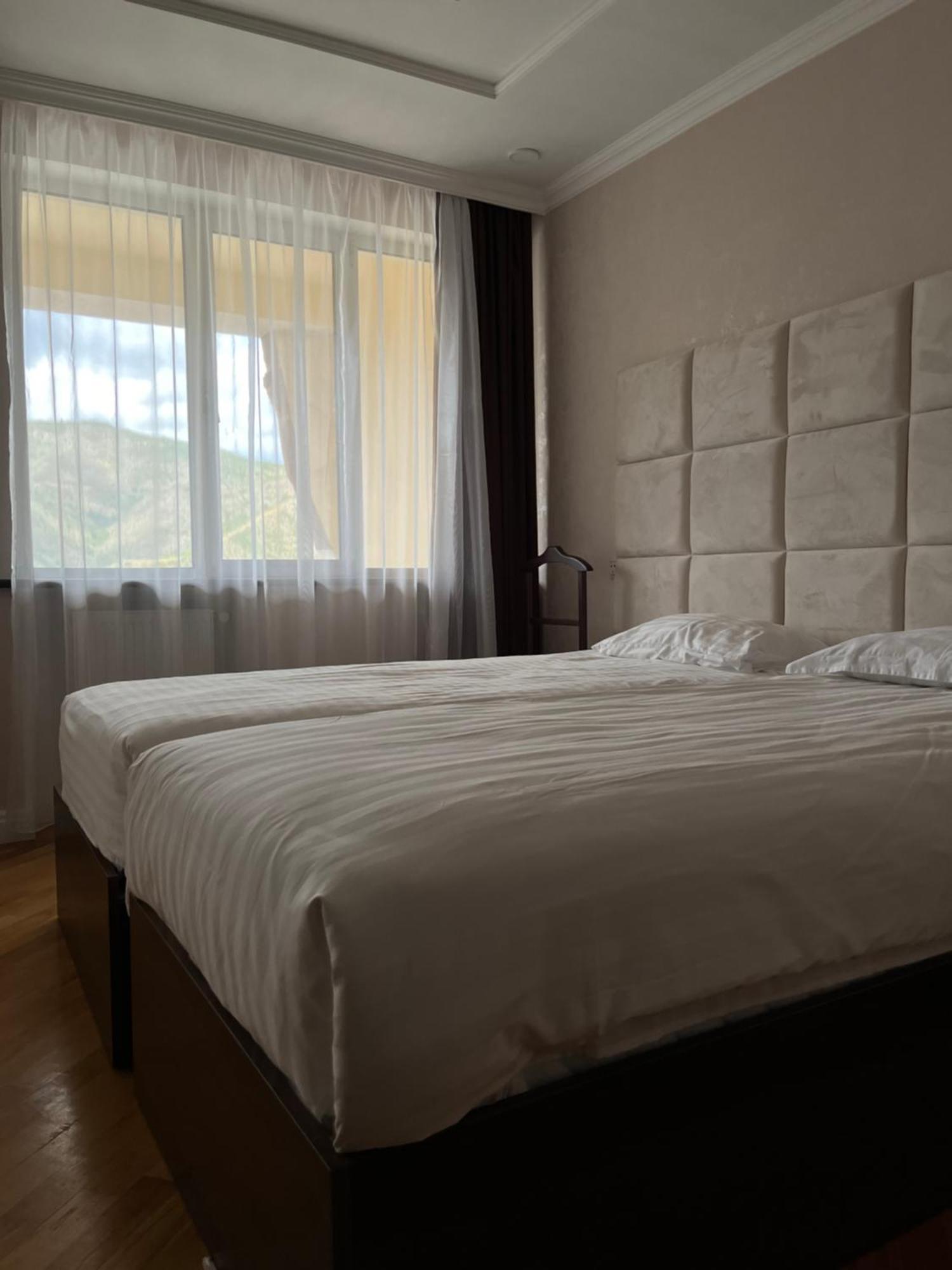 Grand Hotel Kapan, Armenia מראה חיצוני תמונה